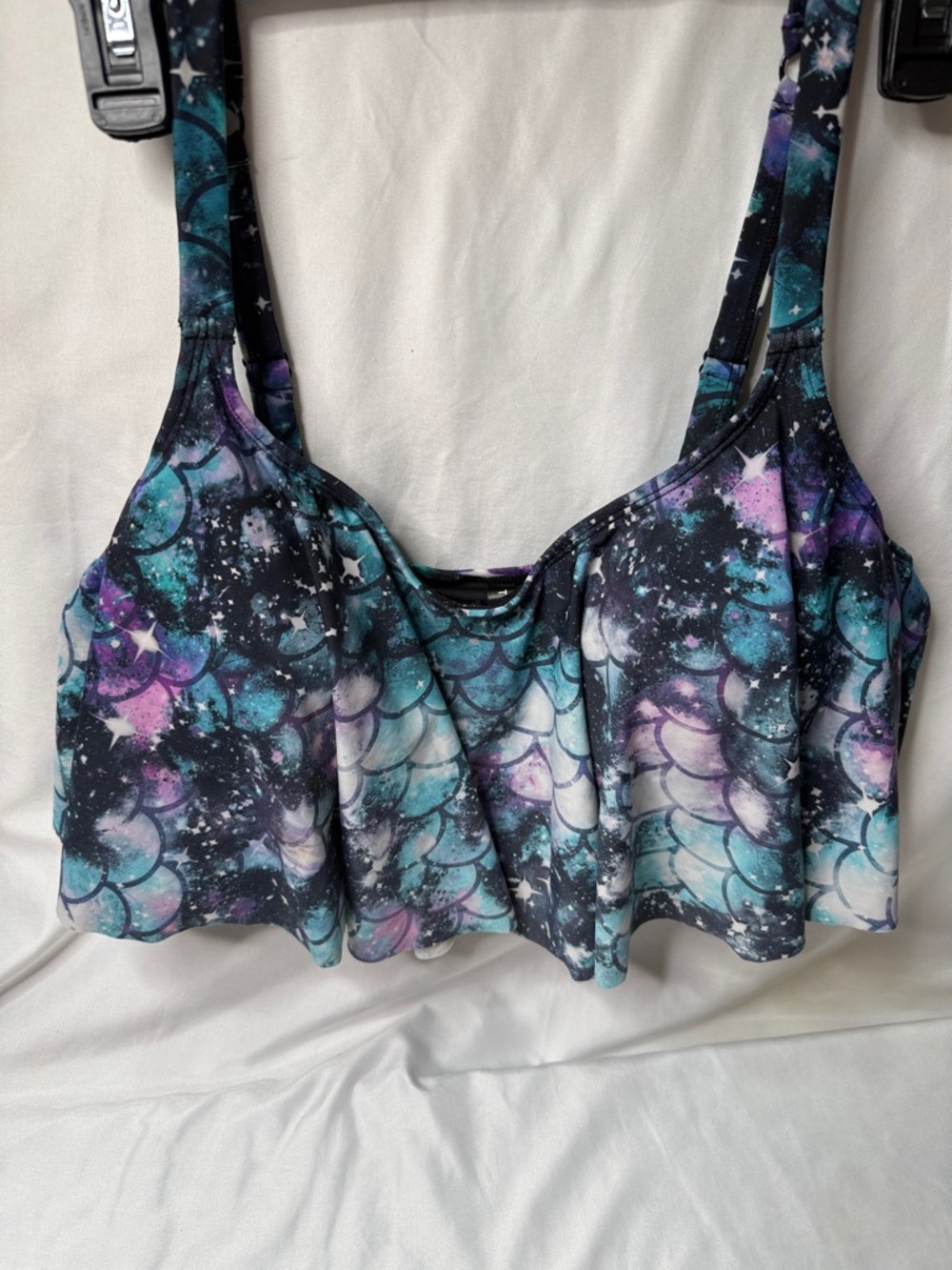 torrid Galaxy Mermaid-Scale Flounce Swim Top in Purple & Blue